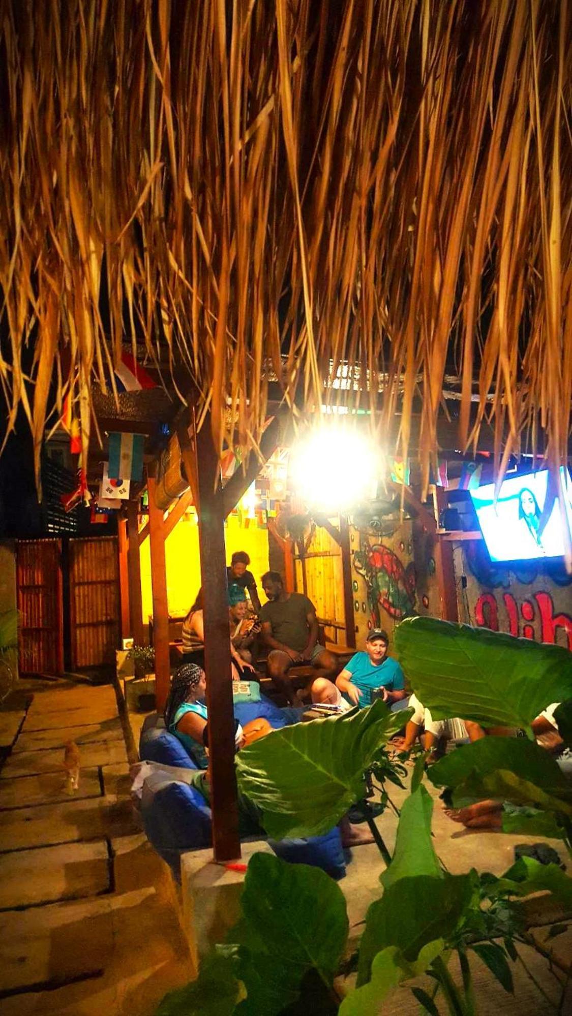 Good Vibes Bungalows Gili Trawangan Exterior foto